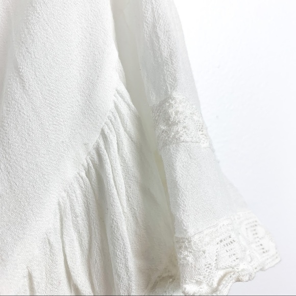 SpicySugar Short Sleeve White Crop Top with Tied Tassels - Picture 4 of 11